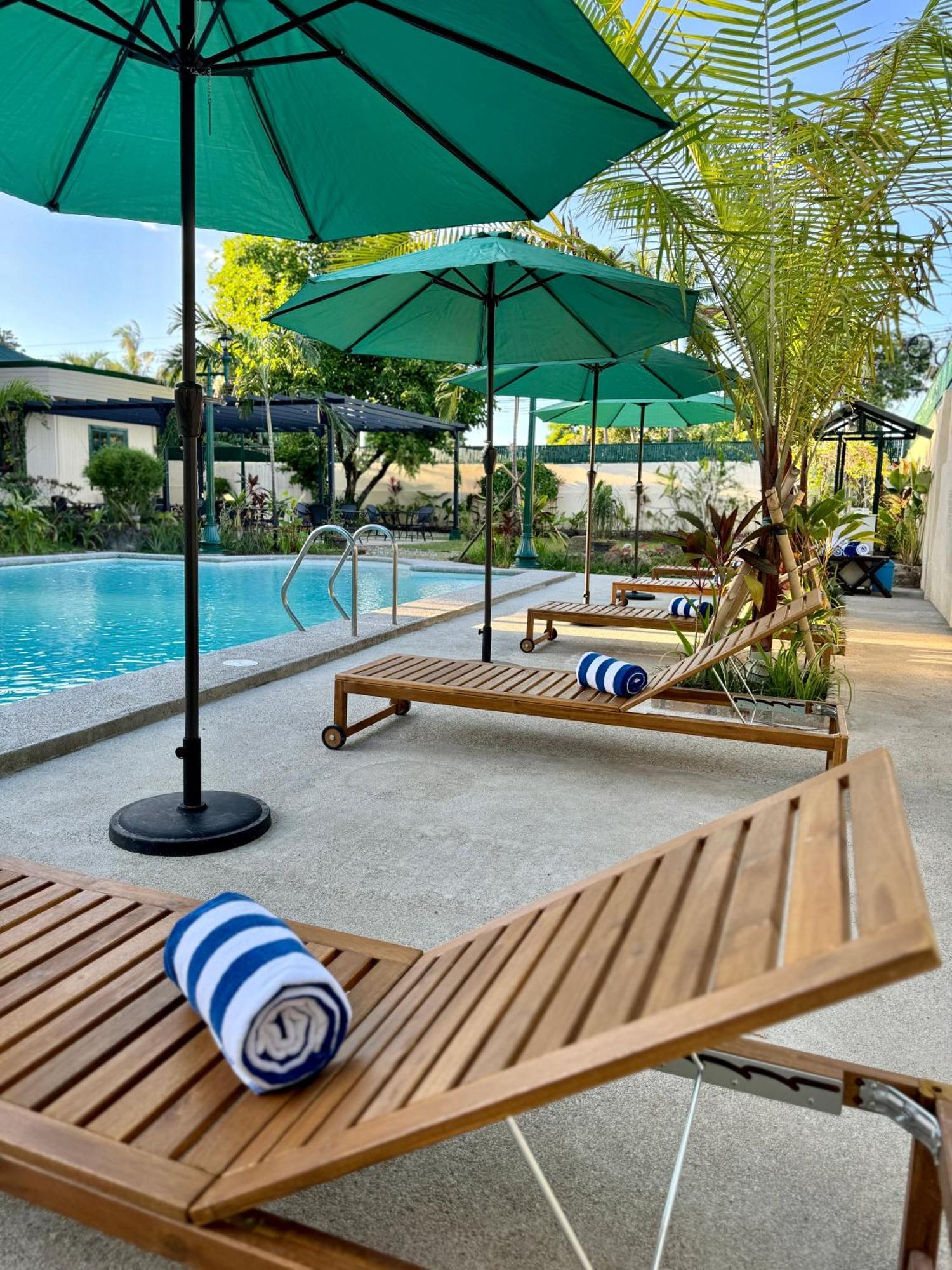 La Planta Hotel And Restaurant, Inc. Bais Exterior photo