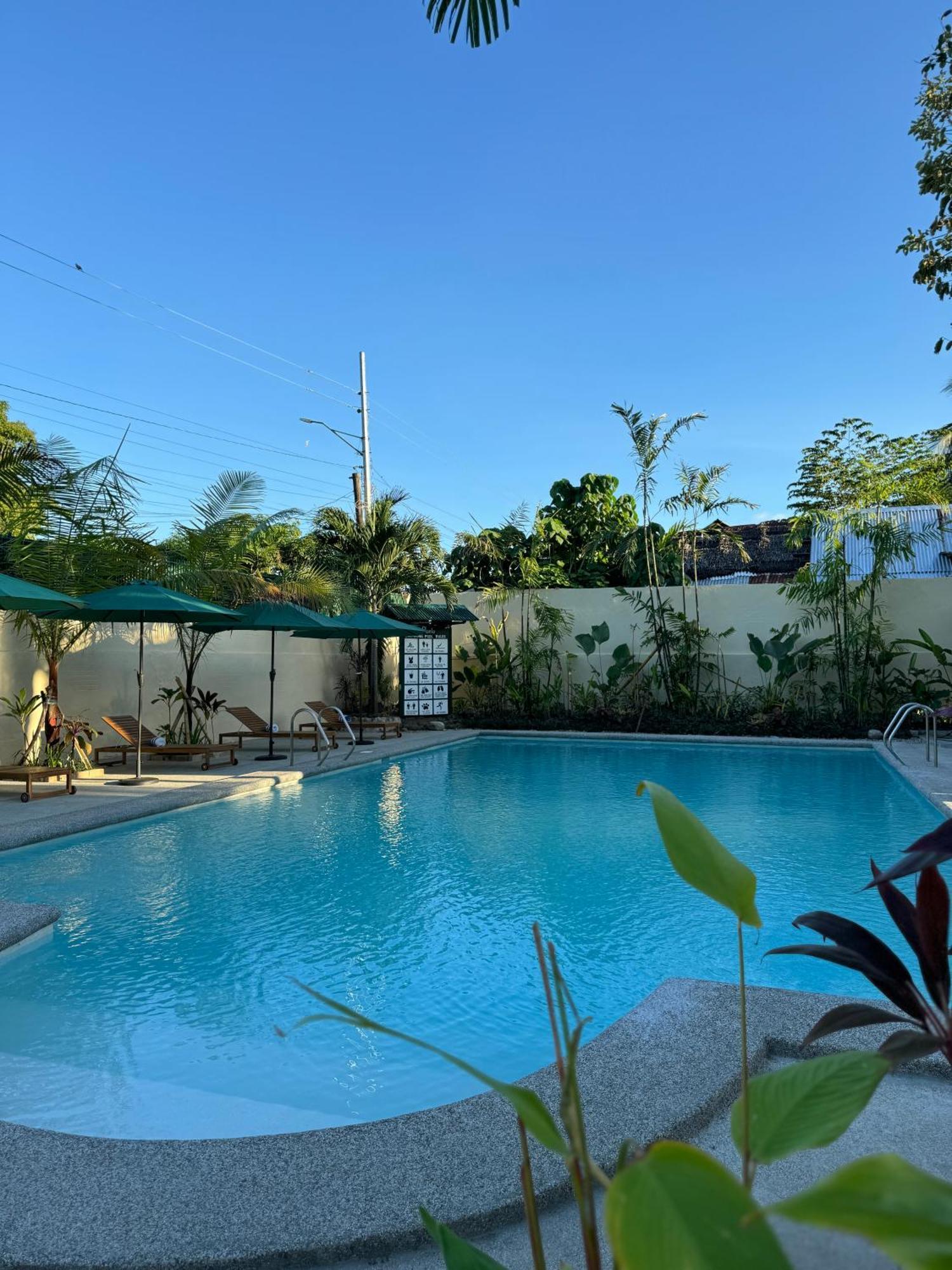 La Planta Hotel And Restaurant, Inc. Bais Exterior photo