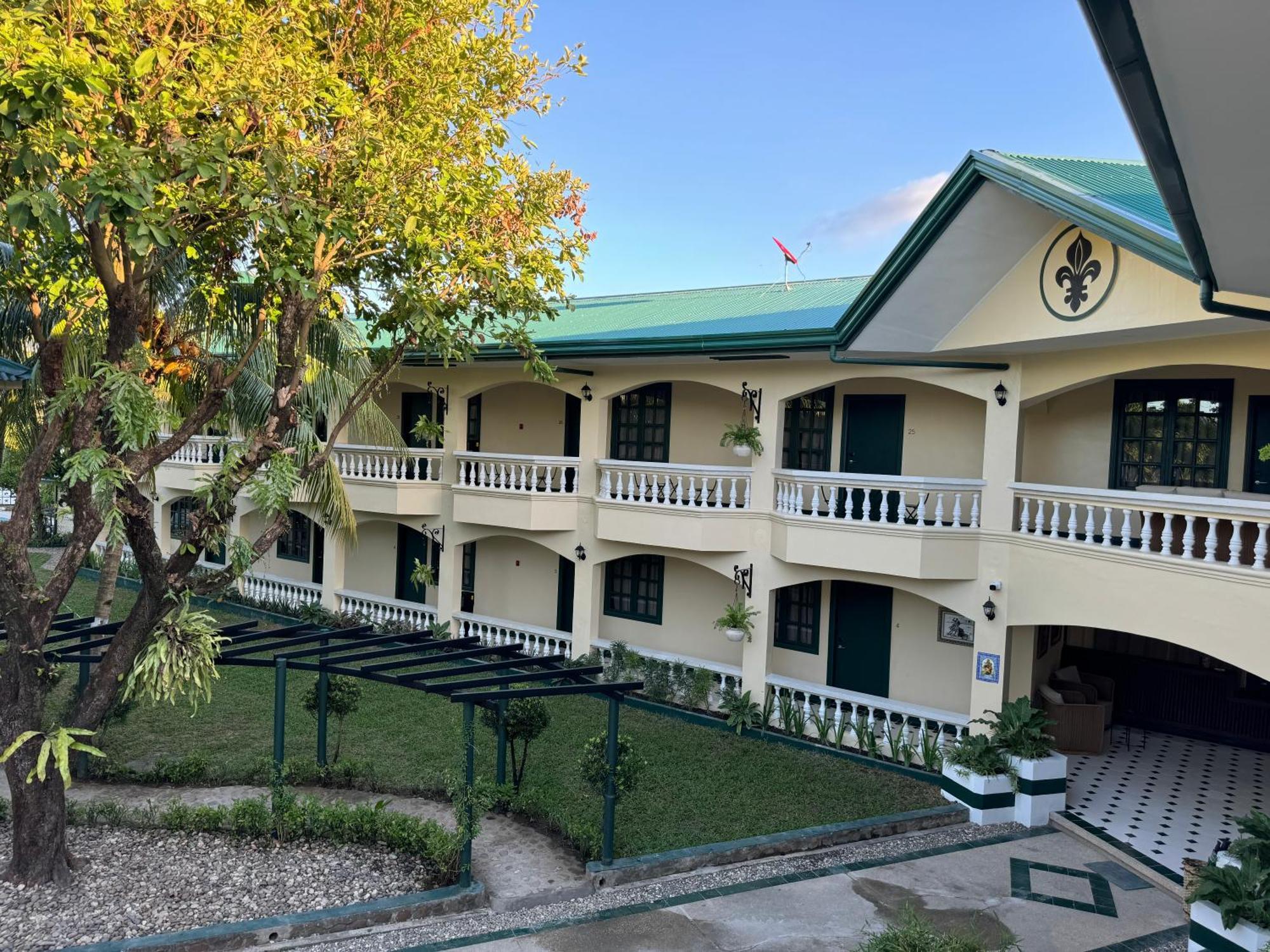 La Planta Hotel And Restaurant, Inc. Bais Exterior photo