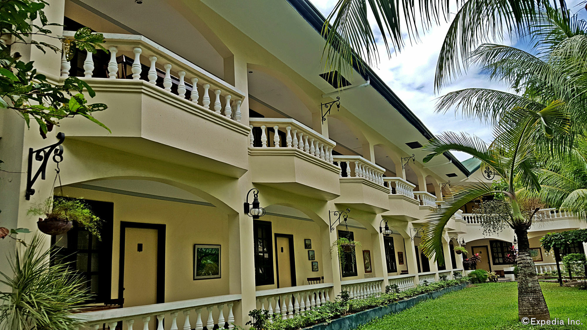 La Planta Hotel And Restaurant, Inc. Bais Exterior photo